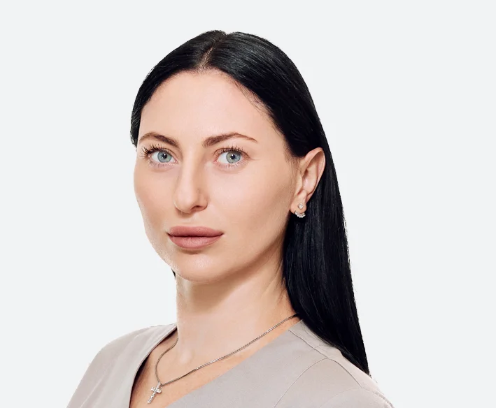 Романчук (Остапук) Светлана Андреевна