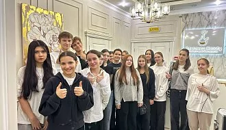 Просканировали кожу: очередным ноу-хау врачи клиники «Альтамед +» удивили одинцовских школьников