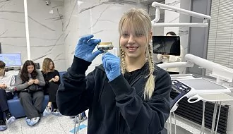 «Технологии, как в кино»: школьники одинцовского лицея №6 посетили клинику «Альтамед DENT» и остались в восторге